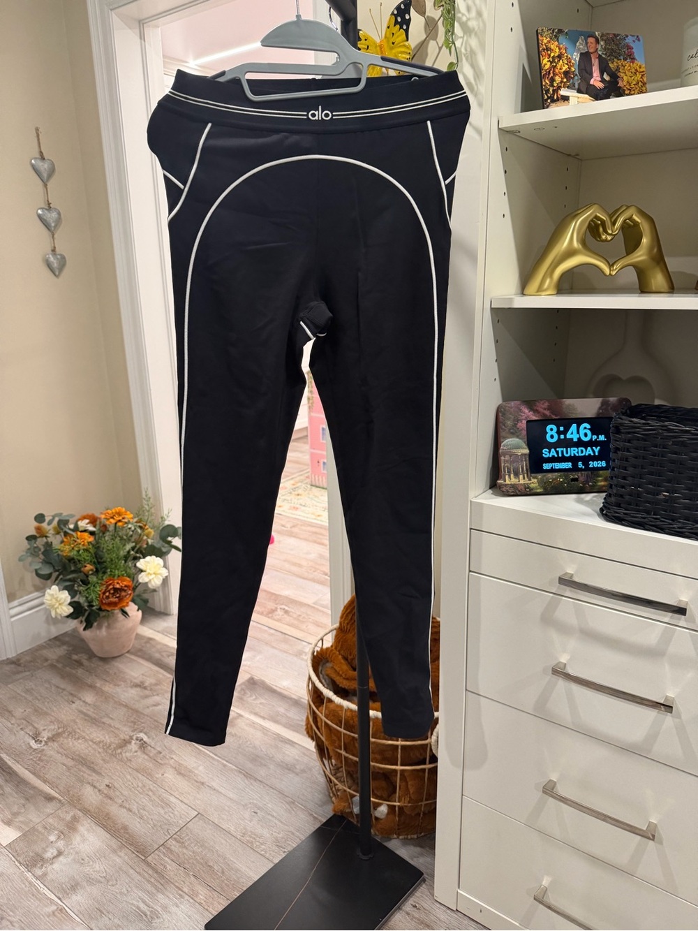 ALO Yoga Black Leggings with White Piping